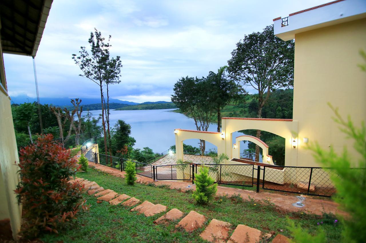 Vista Del Lago Ambalavayal Exterior photo