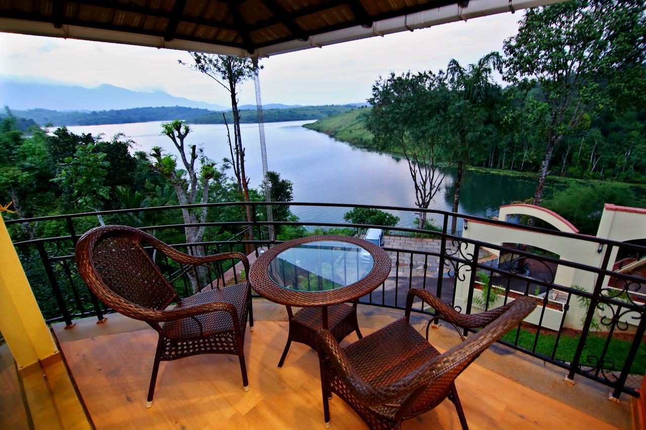 Vista Del Lago Ambalavayal Exterior photo
