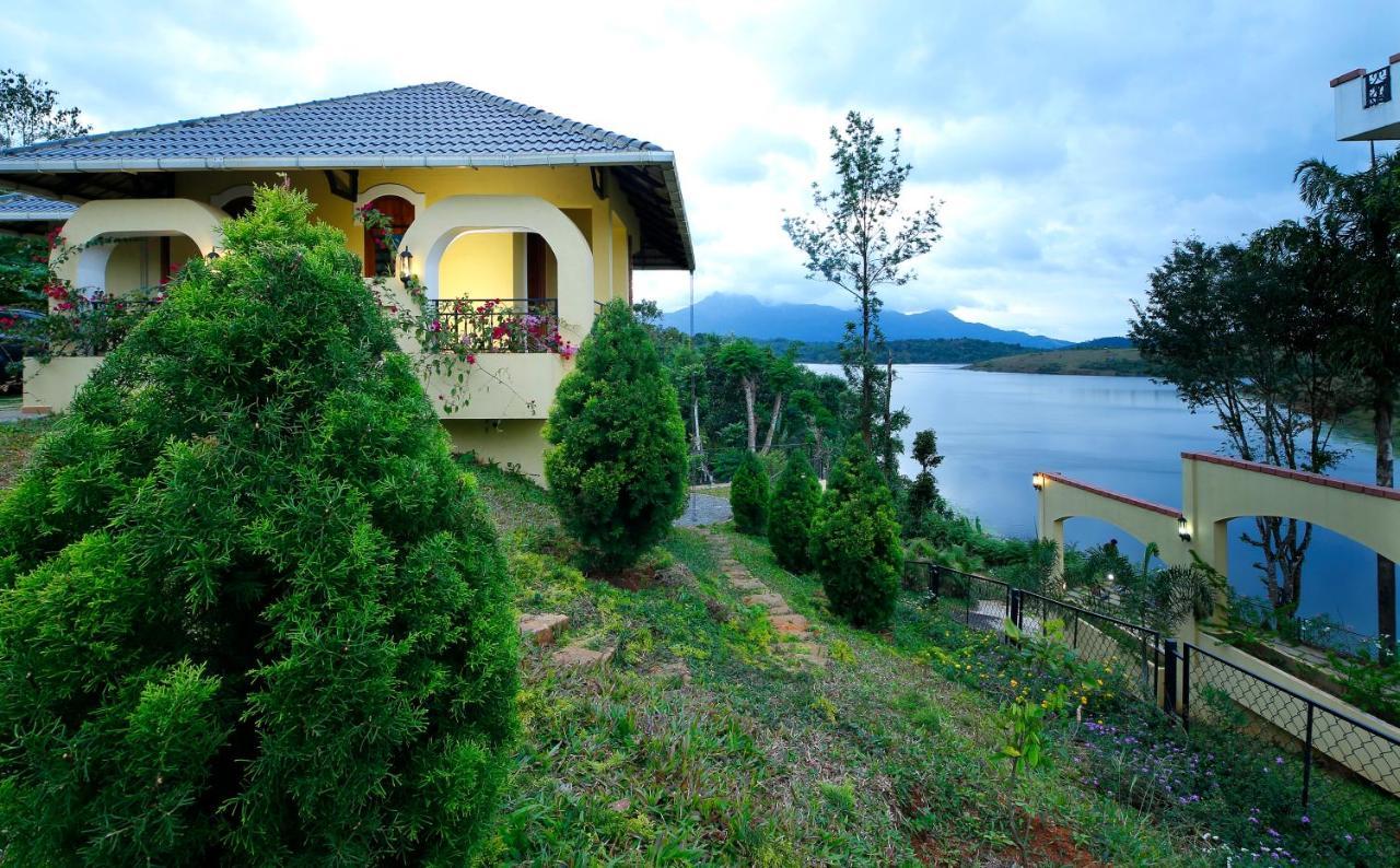 Vista Del Lago Ambalavayal Exterior photo